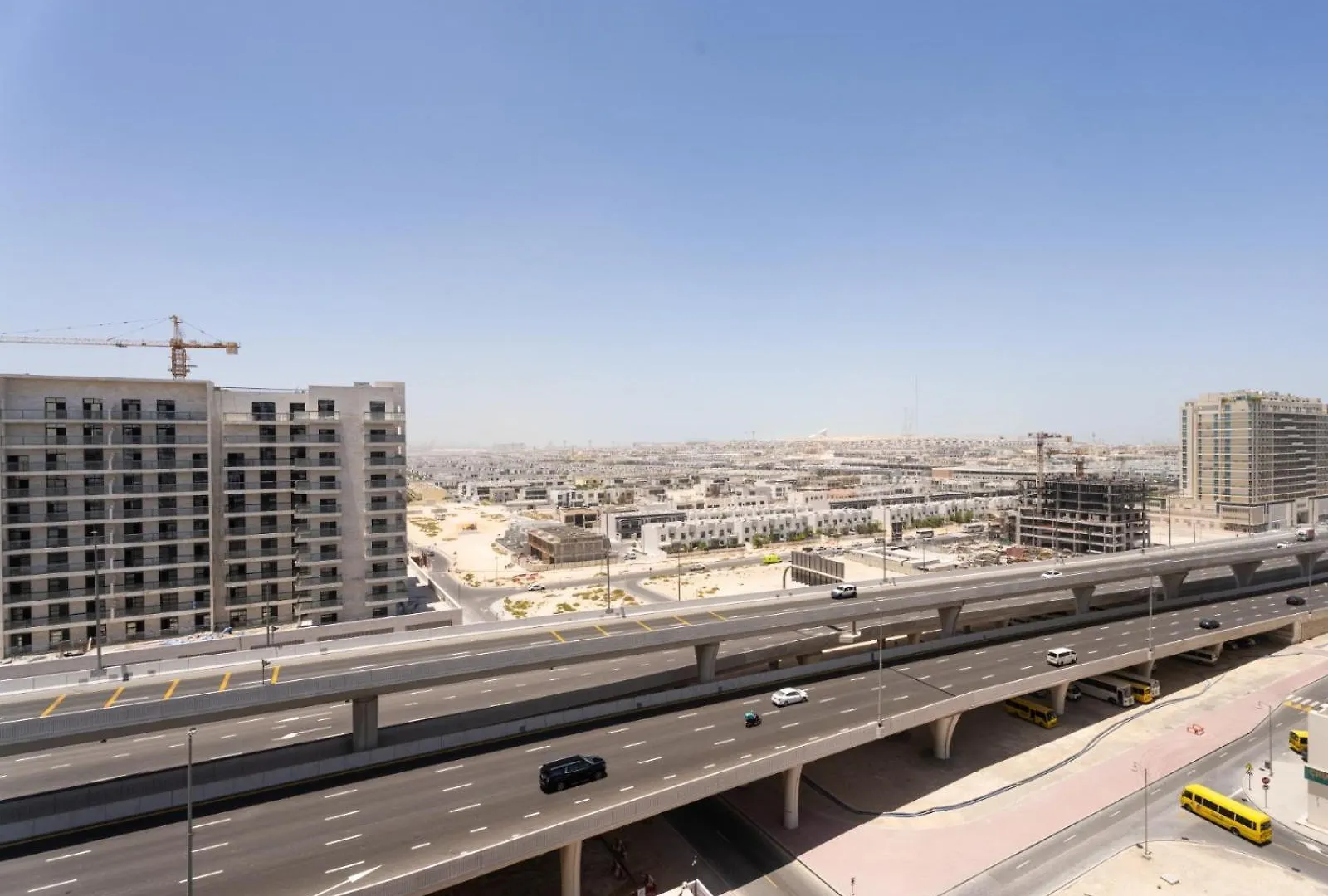 A Sophisticated 2Br Stay W Study In Gemz-9 Dubaj 0*,  Spojené arabské emiráty