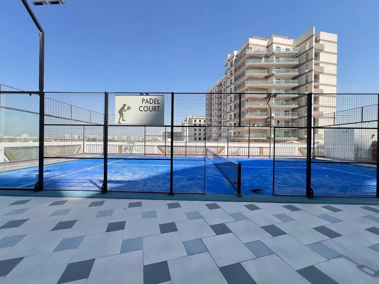 Apartment A Sophisticated 2Br Stay W Study In Gemz-9 Dubai