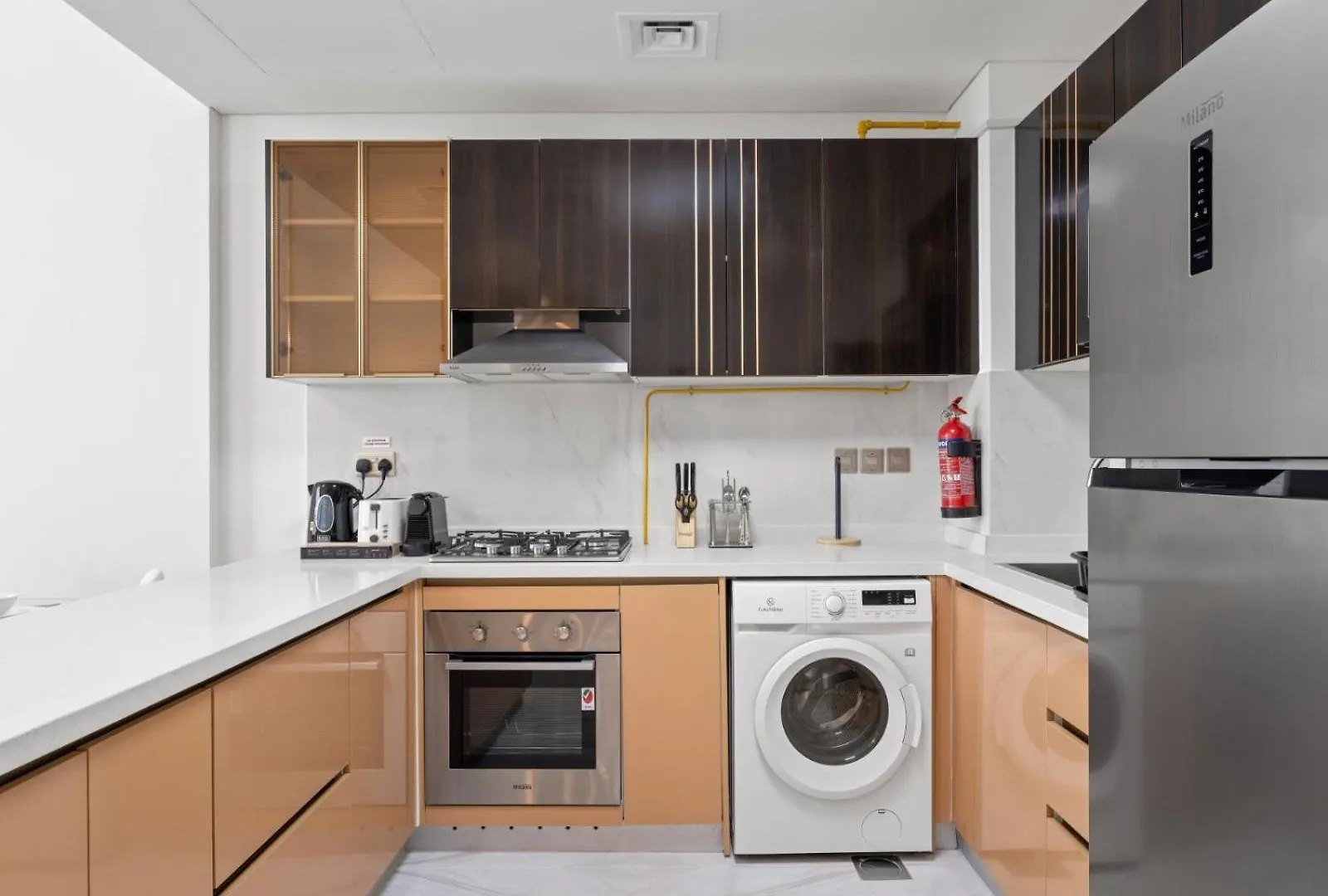 A Sophisticated 2Br Stay W Study In Gemz-9 Dubai 0*,
